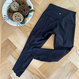 Black Cropped Lululemon Leggings